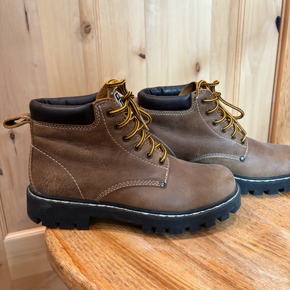 Roots Tuff Leather Boots Tan/Brown 7.5 - Picture 9 of 13